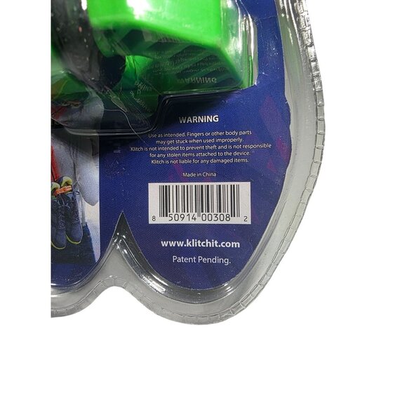 Klitchit Green Footwear Clip For Hanging Shoes On Bags Or Backpacks - Picture 3 of 4